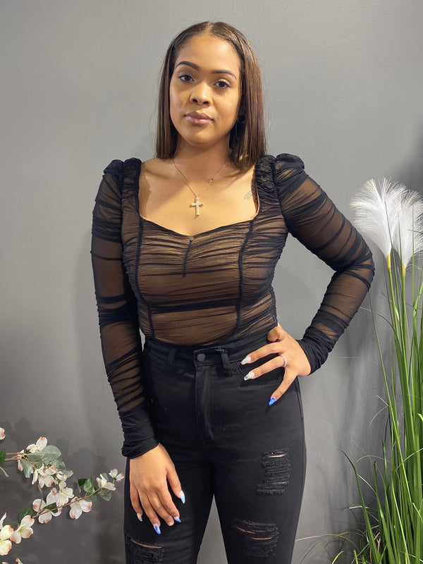 Hera Collection Ruched LSLV Wrinkle Bodysuit (Black) 62023